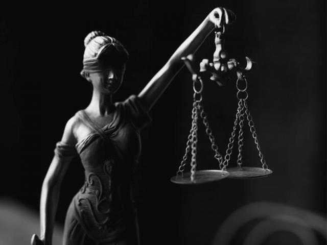 Justica1.jpg